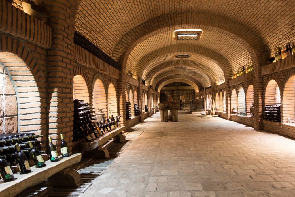 Wine-Cellar—Gvirabi