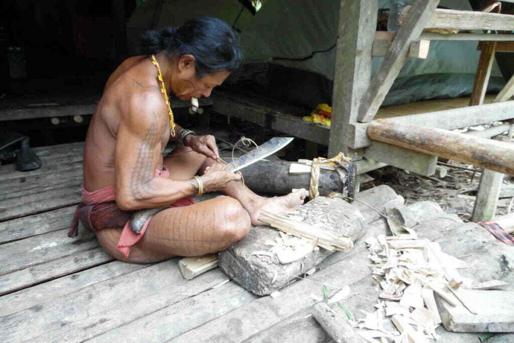 mentawai-people-sumatra