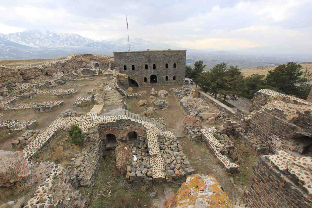 Schwarzmeer und Kappadokien Rundreise, Aziziye Tabyasa in Erzurum